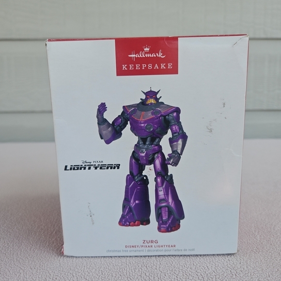 Hallmark Disney Pixar Buzz Lightyear Zurg Ornament Purple Robot Christmas - Picture 4 of 10